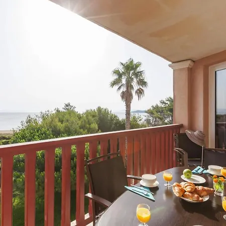 Apartment Residence La Pinede, Hyeres