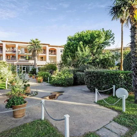 Residence La Pinede, Hyeres *